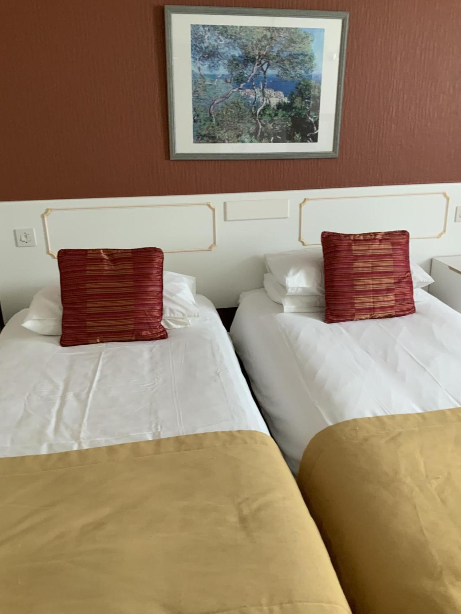 Marina Metro Hotel Saint Helier Jersey Rum bild
